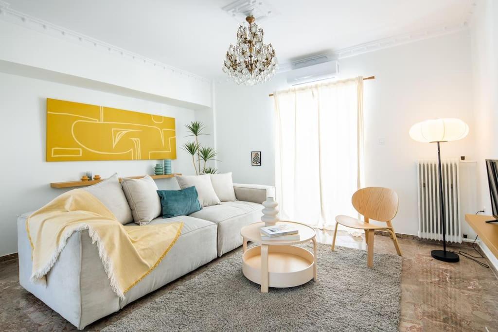 Sunlit Retreat 2-bed Appartement