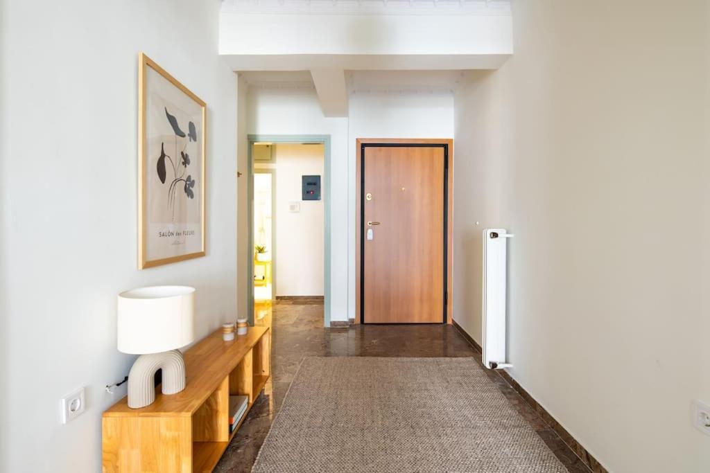 Sunlit Retreat 2-bed Apartment *