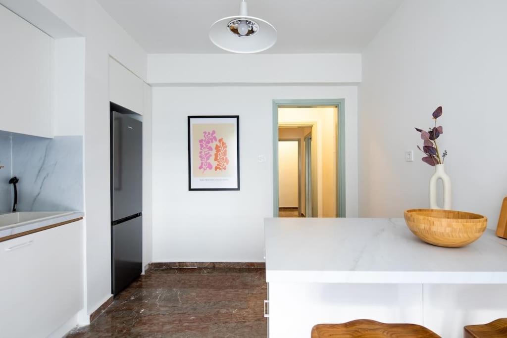 Sunlit Retreat 2-bed *
